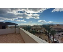 Piso de obra nueva de 3 dormitorios y 2 baños en Palomares.