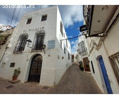 Venta de Restaurante y Piso con Solárium en Mojácar Pueblo