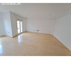 Piso de 3 Habitaciones y 2 Baños zona corazón de Jesús ,Elche.