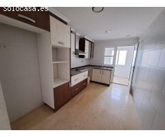 Piso de 3 Habitaciones y 2 Baños zona corazón de Jesús ,Elche.