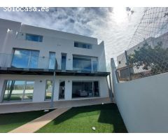 TRIPLEX DE 3 DORMITORIOS EN MOJACAR