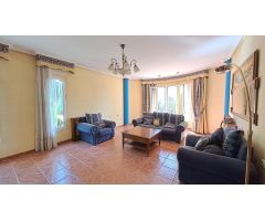 Chalet de 5 dormitorios con piscina en San Ginés, Murcia