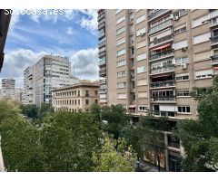 Piso de 4 habitaciones en Gran Vía