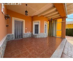 Chalet de 3 dormitorios 2 Baños en urbanización, Zona Aspe