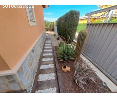 Chalet de 3 dormitorios 2 Baños en urbanización, Zona Aspe