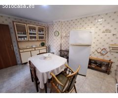 Piso de 5 Habitaciones y 2 Baños zona pisos azules,Elche