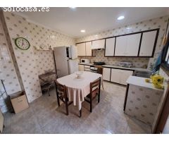Piso de 5 Habitaciones y 2 Baños zona pisos azules,Elche
