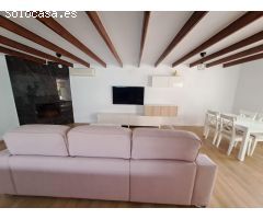 CHALET DE 6 DORMITORIOS Y 3 BAÑOS EN PEÑA DE LAS AGUILAS, ELCHE