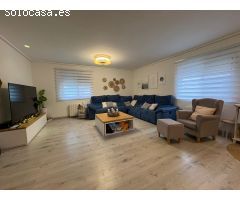 CHALET DE 3 HABITACIONES 2 BAÑOS Y PISCINA ZONA MATOLA,ELCHE