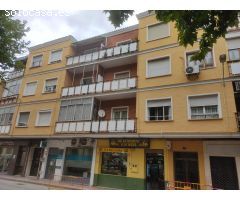 VIVIENDA TOTALMENTE REFORMADA  CON EXCELENTE UBICACIÓN