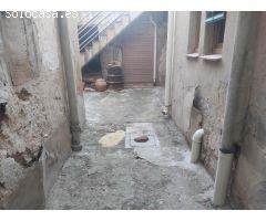 VIVIENDA EN PLANTA BAJA CON PATIO Y TERRAZA