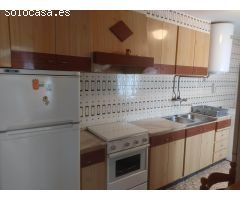 VIVIENDA DE 3 DORMITORIOS CON AMPLIO PATIO