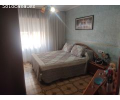 PLANTA BAJA REFORMADA Y AMUEBLADA CON PATIO y 2 PLAZAS DE GARAJE