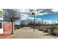 EXCELENTE SOLAR EN CALLE PEATONAL -ZONA SUP 3