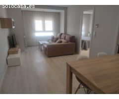 EXCELENTE VIVIENDA COMPLETAMENTE REFORMADA Y MUY CENTRICA