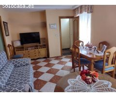 CASA REFORMADA CON GARAJE Y PATIO