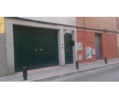 Parking Privado con CINCO Plazas de Garaje