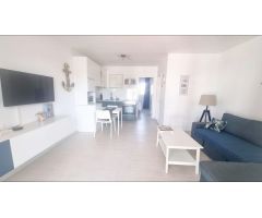 ¡Oportunidad de apartamento en Puerto del Carmen a 200m de las playas!