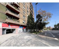 CÓMODA PLAZA DE GARAJE EN CALLE ASALTO - LA MAGDALENA