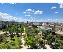 SE VENDE EXCLUSIVO ÁTICO PARA REFORMAR EN PASEO CUELLAR Y ZAGASTA