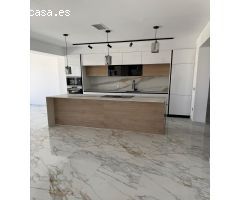 CHALET DE LUJO EN LOS BALCONES