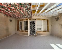 CHALET INDEPENDIENTE EN ORIHUELA COSTA (LA REGIA)
