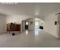 CHALET INDEPENDIENTE EN ORIHUELA COSTA (LA REGIA)
