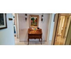 PISO EN 1ª LINEA DE PLAYA DE LEVANTE CON PARKING Y PISCINA!!!