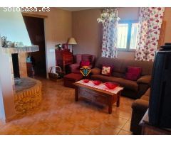 ENCANTADORA CASITA EN RELLEU!!