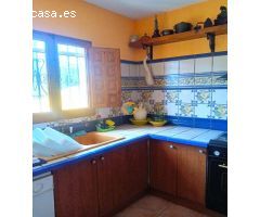 ENCANTADORA CASITA EN RELLEU!!