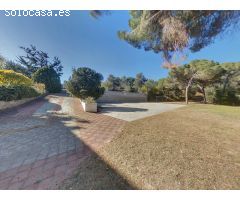 ¡Majestuoso chalet a cuatro aguas renovado en 2015!