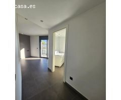 Magnífico apartamento moderno en venta en Castell-Platja dAro, Girona.