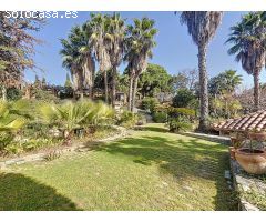 Exceptional property located in the prestigious Can Teixidó community in Alella
