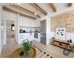 Piso reformado con gran terraza en el barrio de Sants