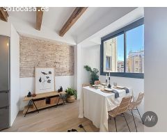 Piso reformado con gran terraza en el barrio de Sants