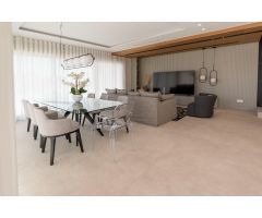 Vista Azul XXX Village Campoamor: Estilo de vida Premium en el sur de Alicante