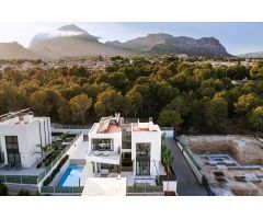 Villa en Venta en la Nucia, Alicante