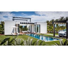 Villa en Venta en Benijófar, Alicante