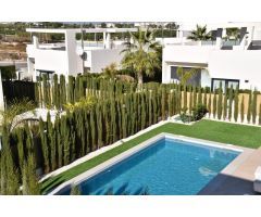 Villa en Venta en Benijófar, Alicante