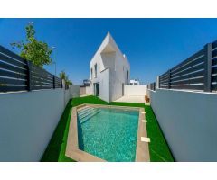 Adosado en Venta en Benijófar, Alicante