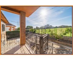 Chalet en Venta en El Casar de Escalona, Toledo