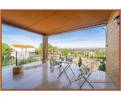 Chalet en Venta en El Casar de Escalona, Toledo