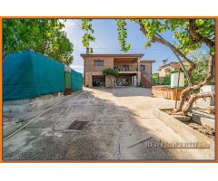 Chalet en Venta en El Casar de Escalona, Toledo