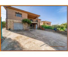 Chalet en Venta en El Casar de Escalona, Toledo