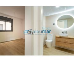 oficina en planta Piso con piscina comunitaria en  Cambrils - Zona PORT