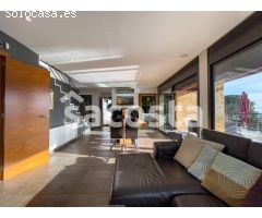 Espectacular Casa en Mas Mora, Tordera: Vivienda de Lujo con Piscina Infinity