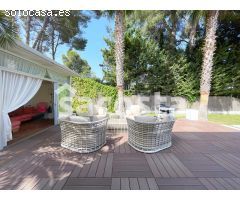 EN UN ENTORNO DE JARDINES BOTANICOS Y LAS MEJORES PLAYAS