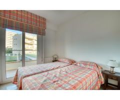 ESTUPENDO APARTAMENTO EN PRIMERA LÍNEA DE PLAYA