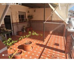 VIVIENDA UNIFAMILIAR DE TRES DORMITORIOS EN ARROYO DE LA MIEL -BENALMADENA