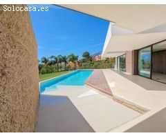 VENTA VILLA DE LUJO EN CAPELLANIA BENALMADENA